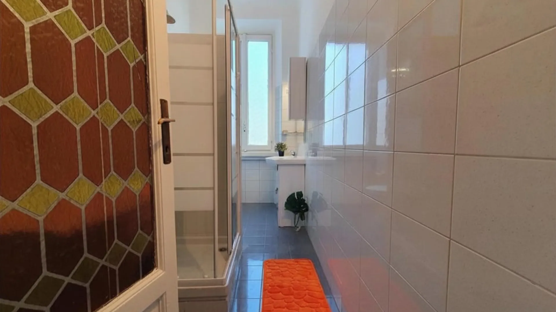 Private room in Milan photo 5