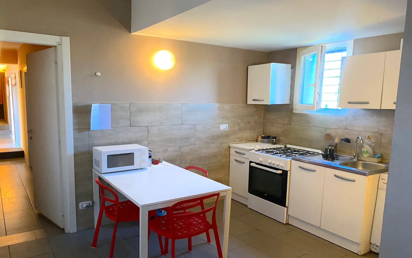 Kitchen 1