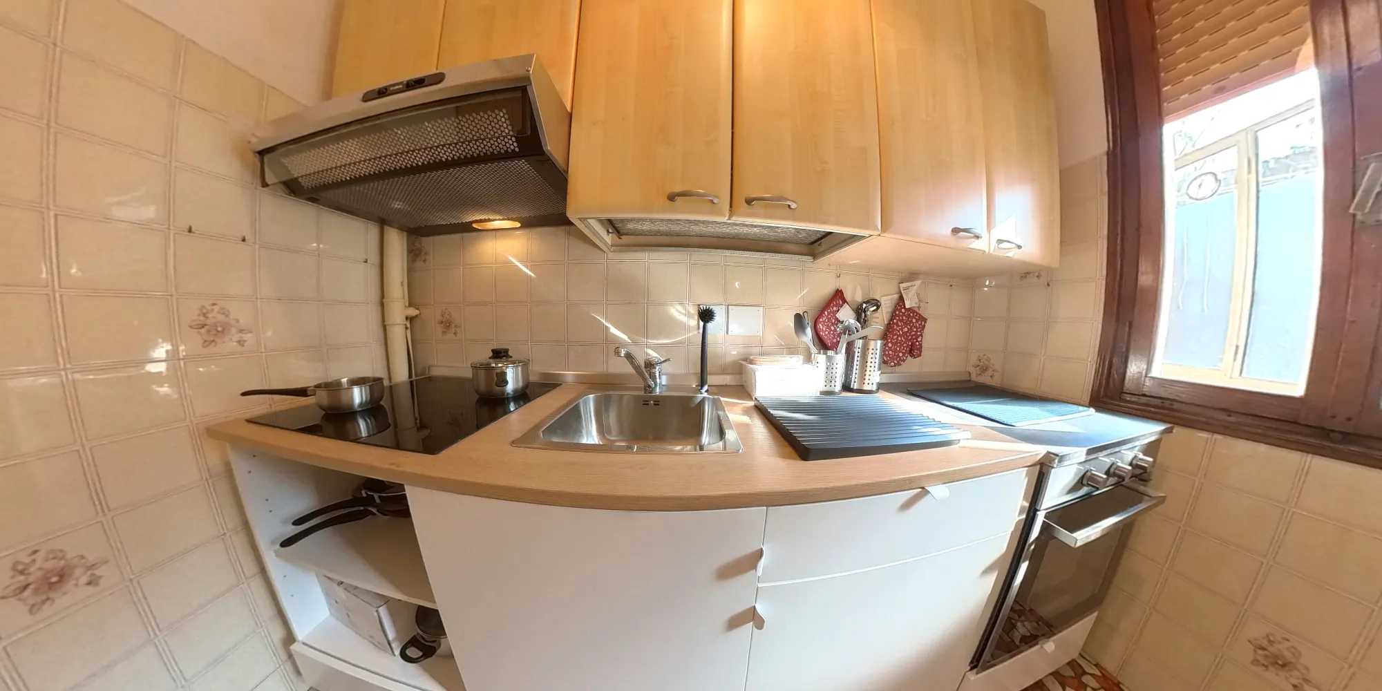 Kitchen 2