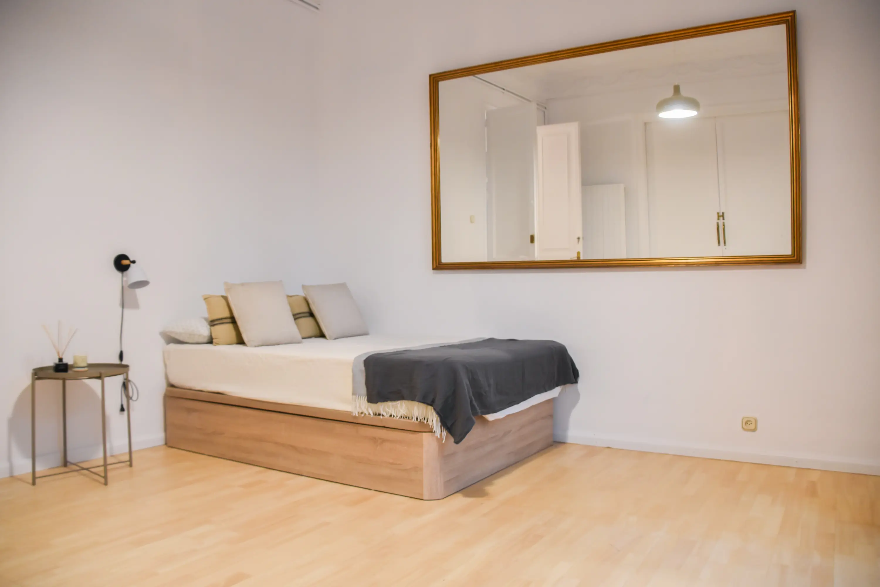 Private room in Barcelona photo 5