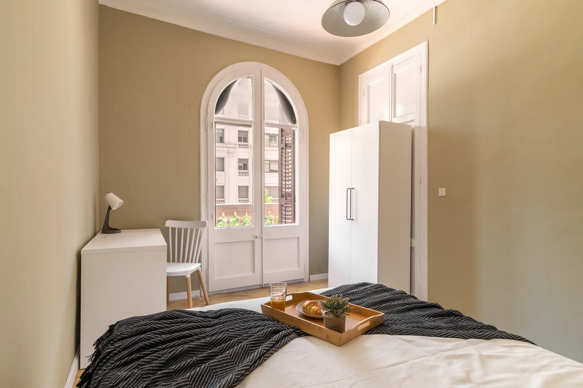 Private room in Barcelona photo 3