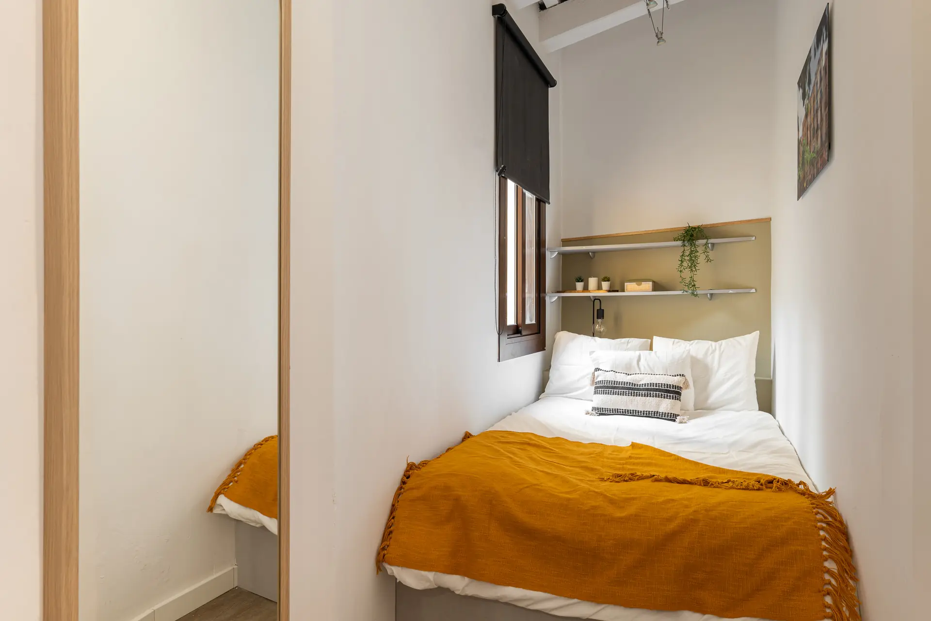 Private room in Barcelona photo 2