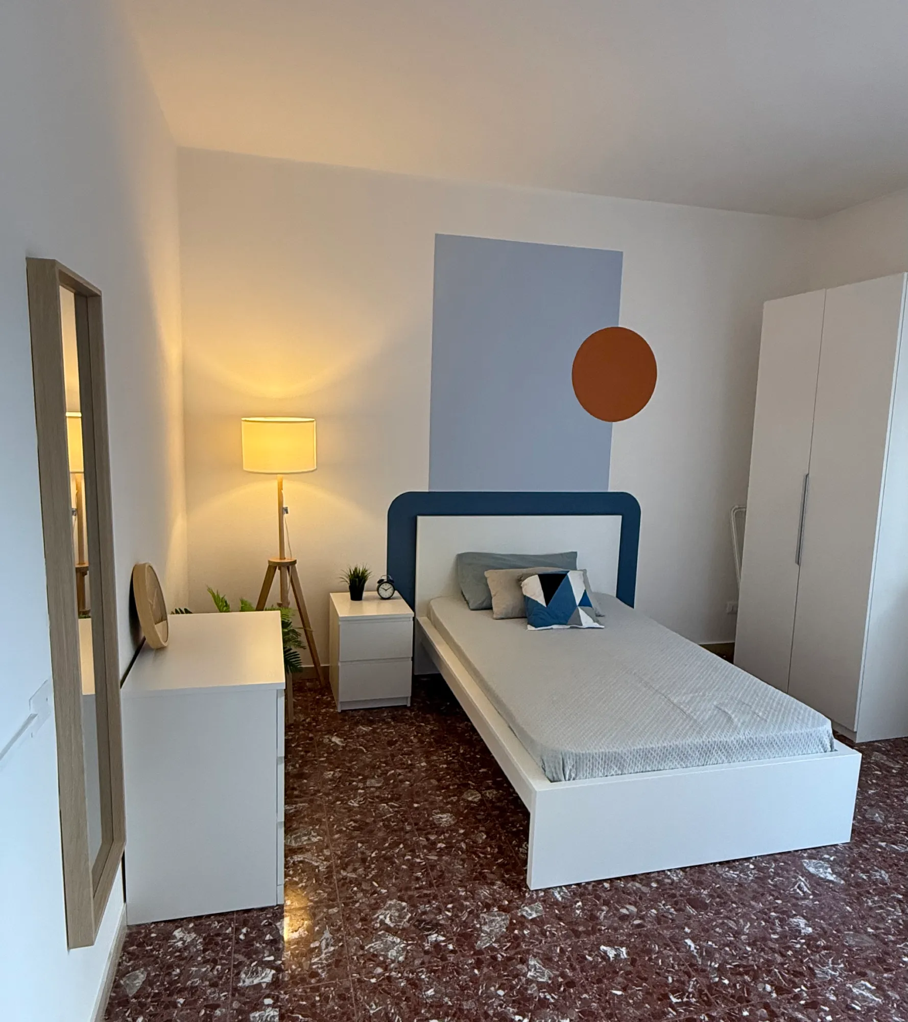 Private room in Bologna photo 2
